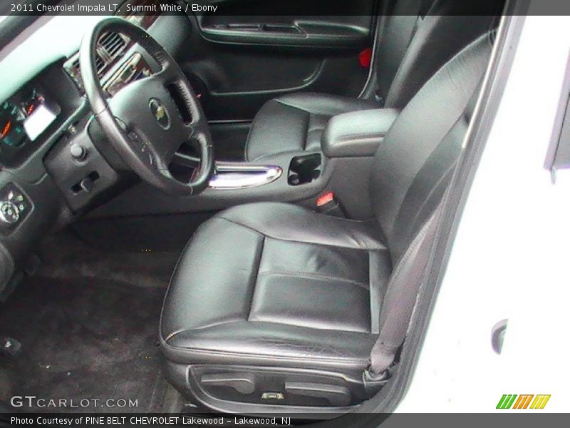 Summit White / Ebony 2011 Chevrolet Impala LT