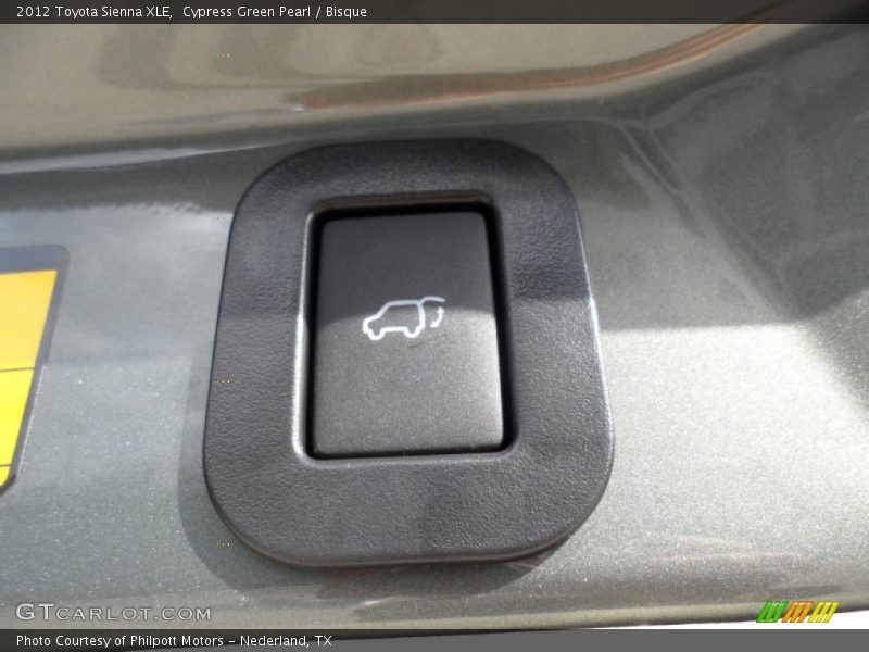 Cypress Green Pearl / Bisque 2012 Toyota Sienna XLE