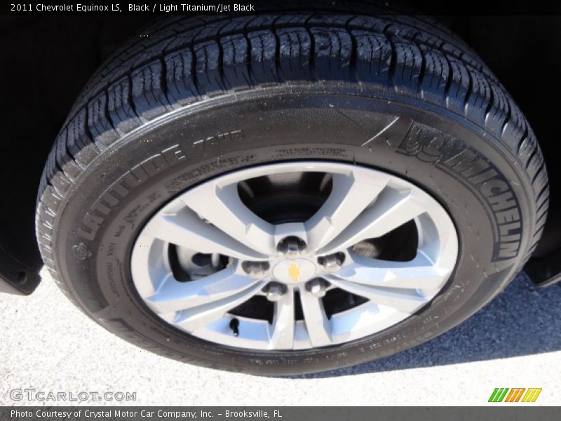 Black / Light Titanium/Jet Black 2011 Chevrolet Equinox LS
