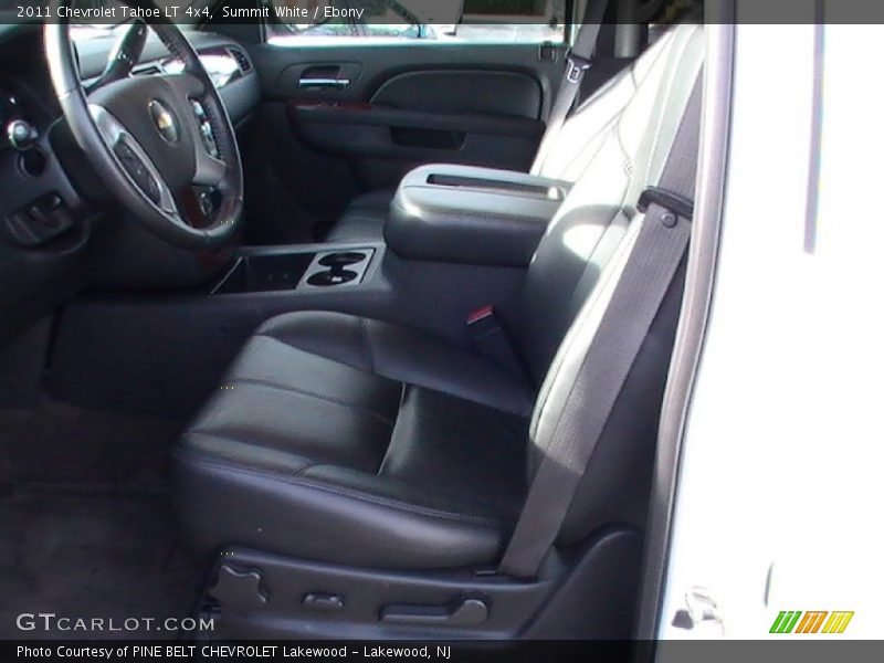 Summit White / Ebony 2011 Chevrolet Tahoe LT 4x4
