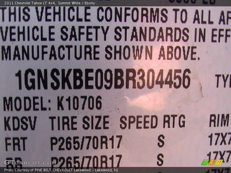 Summit White / Ebony 2011 Chevrolet Tahoe LT 4x4