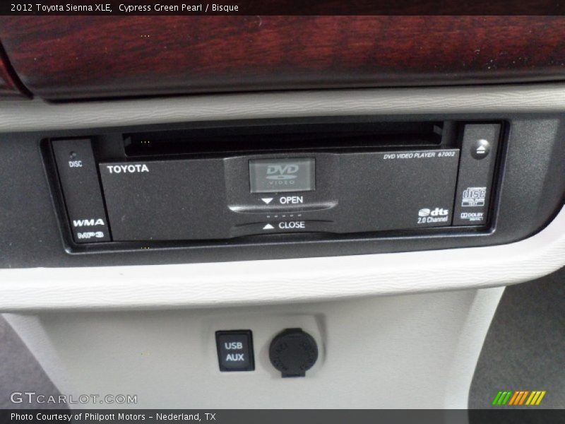 Cypress Green Pearl / Bisque 2012 Toyota Sienna XLE