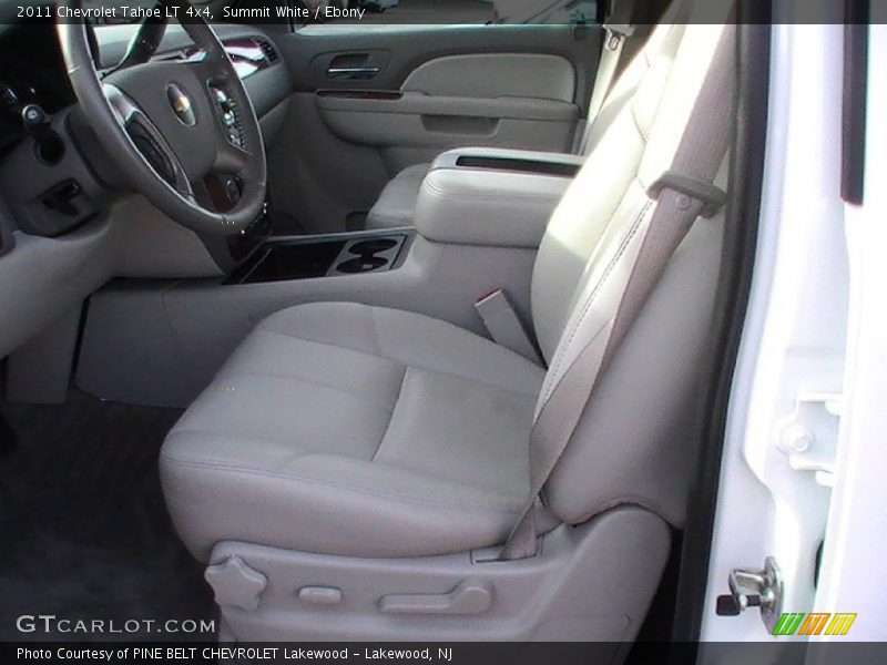 Summit White / Ebony 2011 Chevrolet Tahoe LT 4x4
