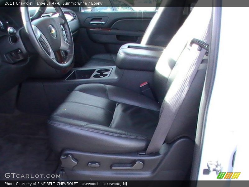 Summit White / Ebony 2011 Chevrolet Tahoe LT 4x4