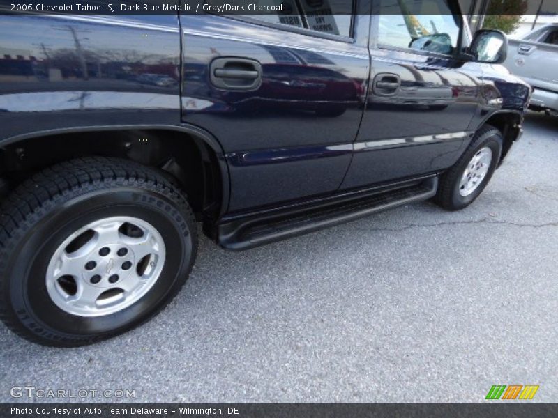 Dark Blue Metallic / Gray/Dark Charcoal 2006 Chevrolet Tahoe LS