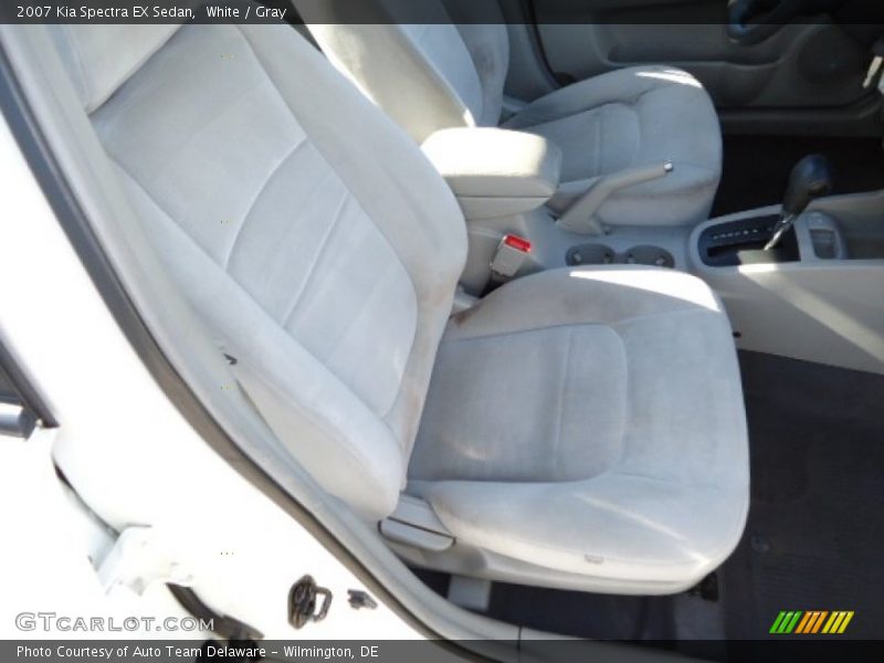 White / Gray 2007 Kia Spectra EX Sedan