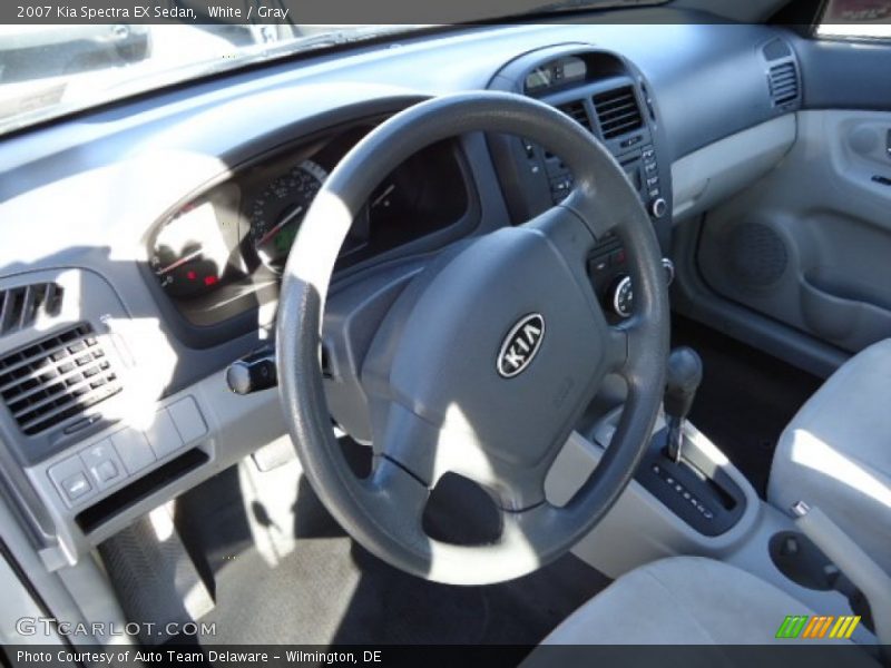 White / Gray 2007 Kia Spectra EX Sedan