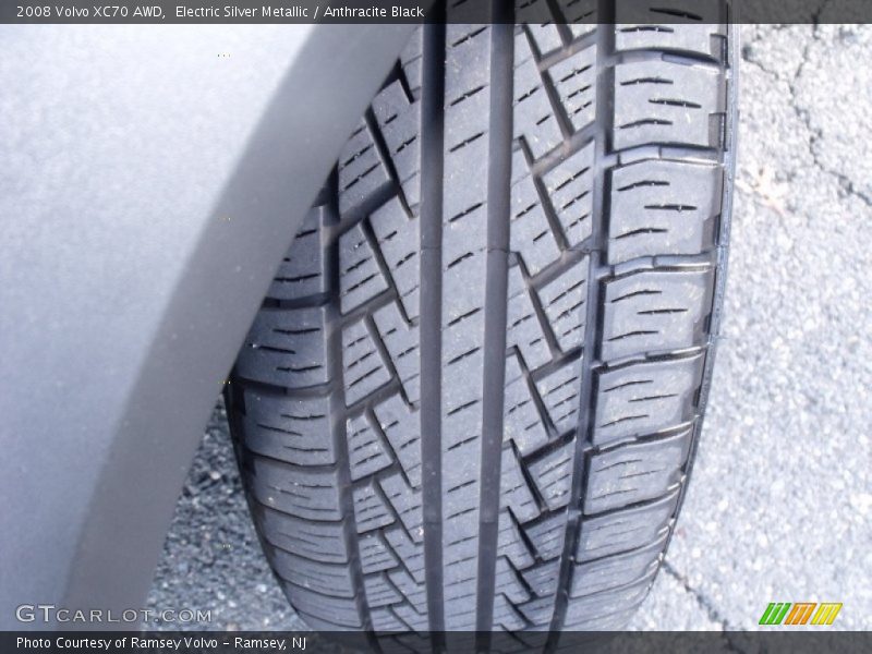 Electric Silver Metallic / Anthracite Black 2008 Volvo XC70 AWD
