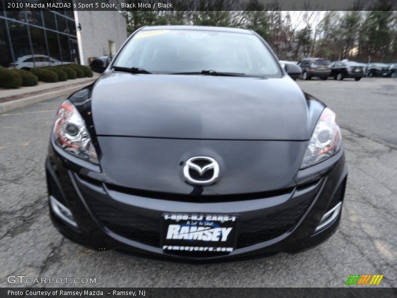 Black Mica / Black 2010 Mazda MAZDA3 s Sport 5 Door