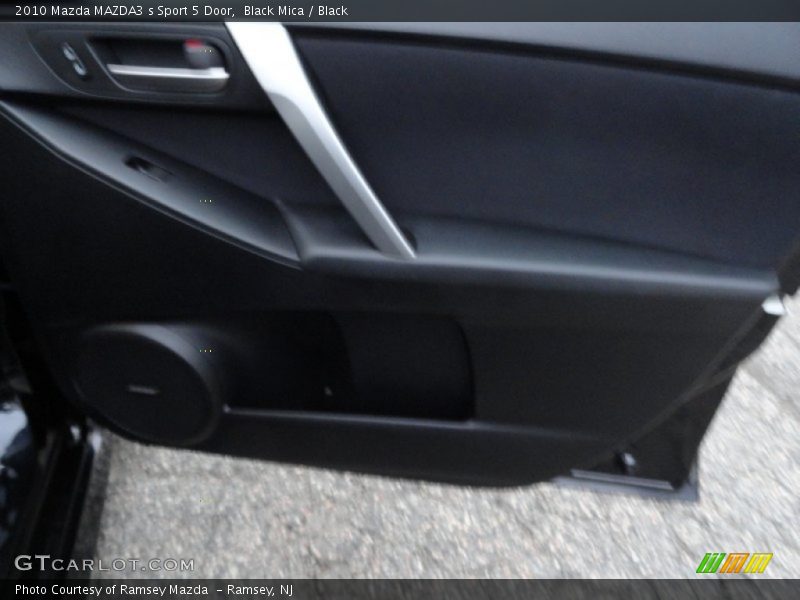 Black Mica / Black 2010 Mazda MAZDA3 s Sport 5 Door