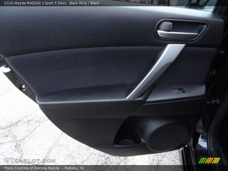 Black Mica / Black 2010 Mazda MAZDA3 s Sport 5 Door