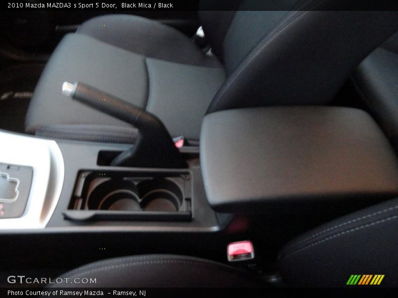 Black Mica / Black 2010 Mazda MAZDA3 s Sport 5 Door