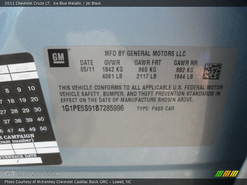 Ice Blue Metallic / Jet Black 2011 Chevrolet Cruze LT