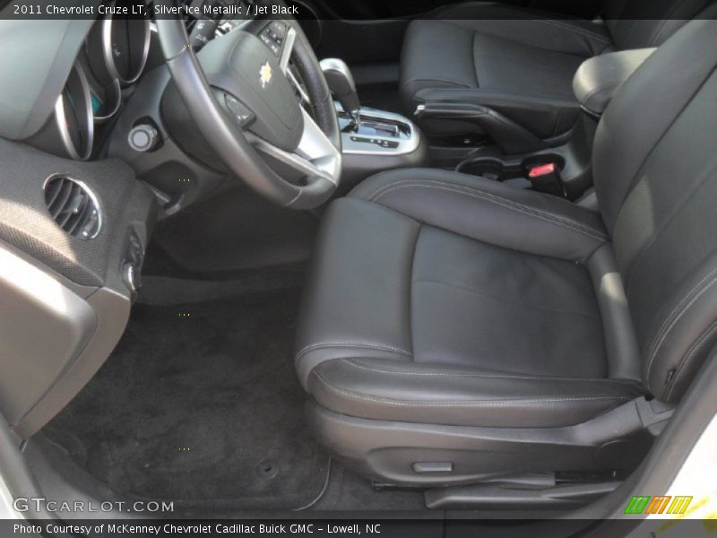 Silver Ice Metallic / Jet Black 2011 Chevrolet Cruze LT