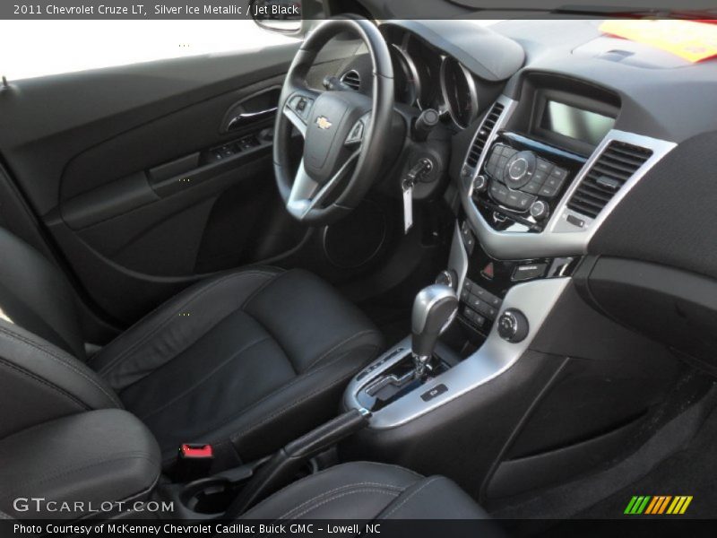 Silver Ice Metallic / Jet Black 2011 Chevrolet Cruze LT