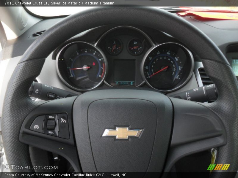 Silver Ice Metallic / Medium Titanium 2011 Chevrolet Cruze LT