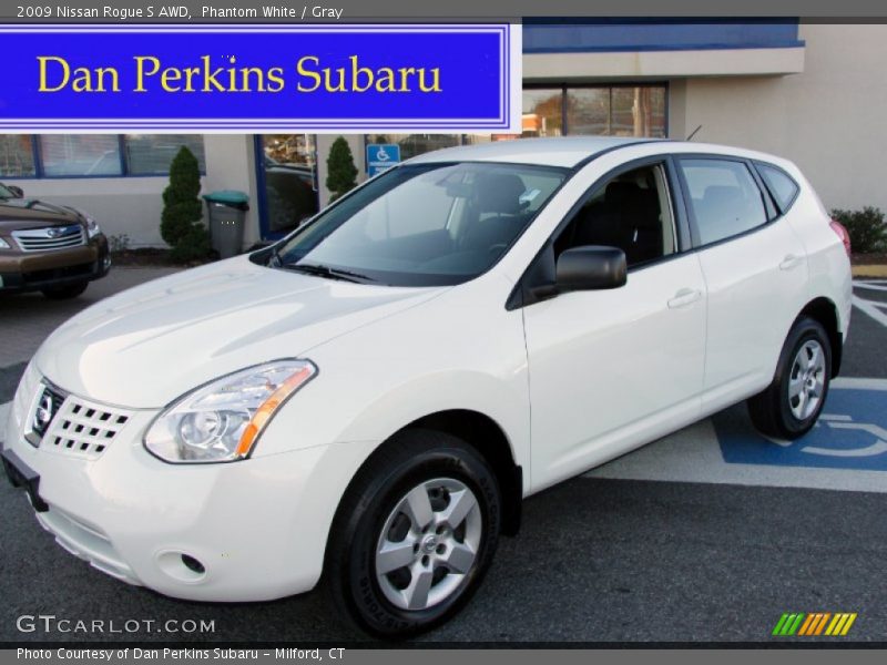 Phantom White / Gray 2009 Nissan Rogue S AWD
