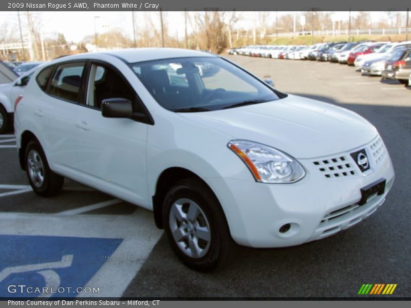Phantom White / Gray 2009 Nissan Rogue S AWD