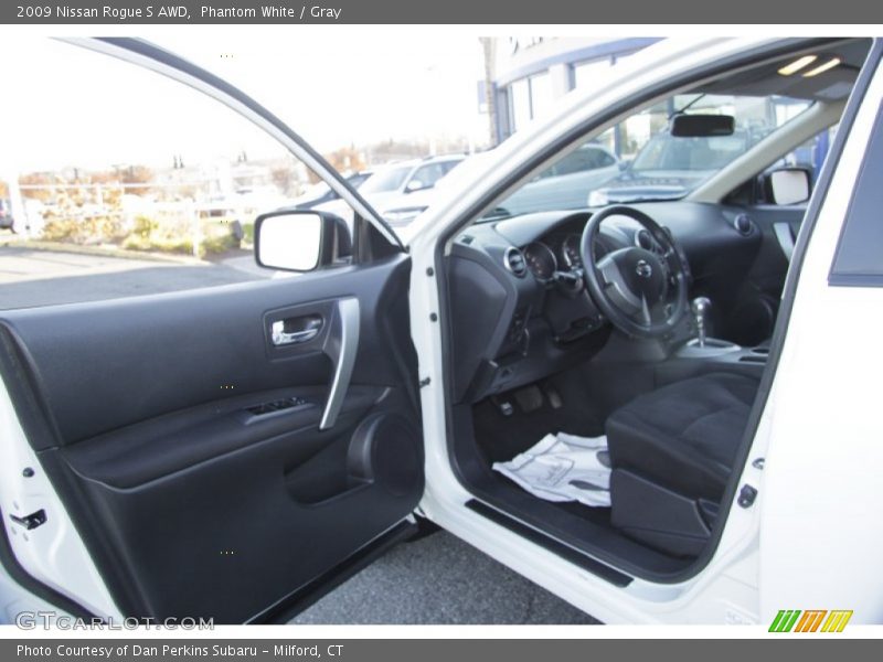 Phantom White / Gray 2009 Nissan Rogue S AWD
