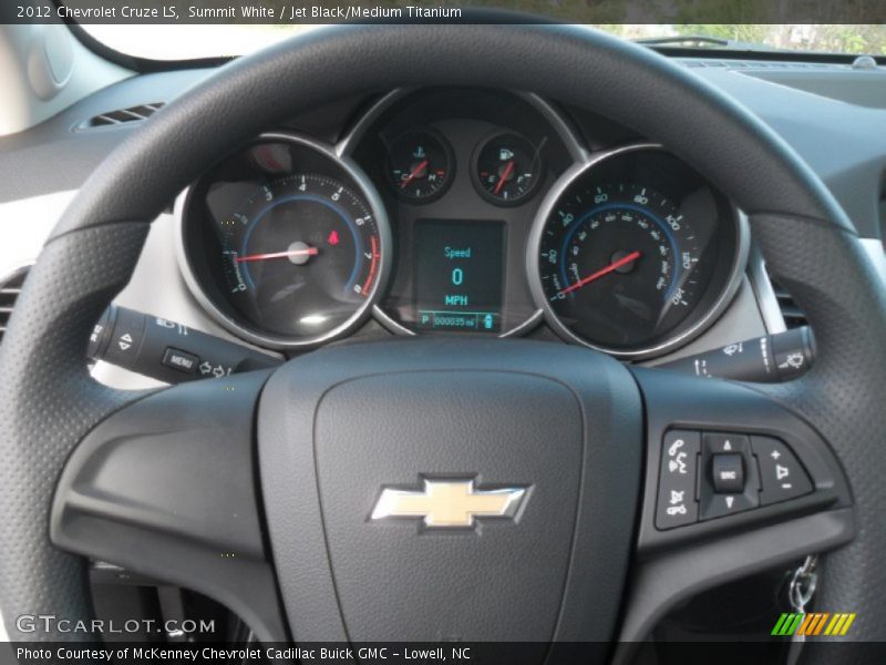 Summit White / Jet Black/Medium Titanium 2012 Chevrolet Cruze LS
