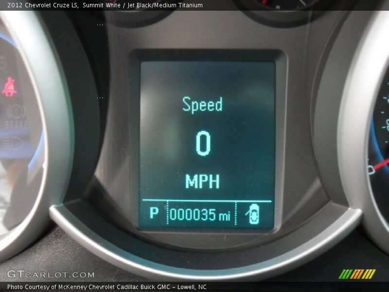 Summit White / Jet Black/Medium Titanium 2012 Chevrolet Cruze LS