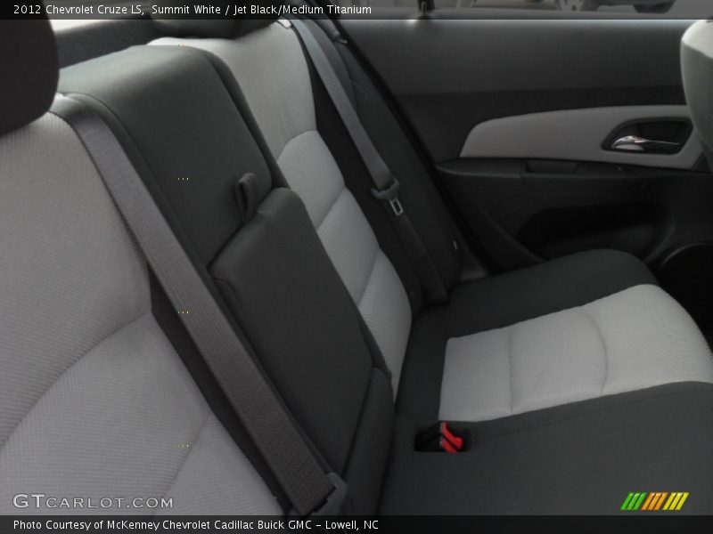Summit White / Jet Black/Medium Titanium 2012 Chevrolet Cruze LS