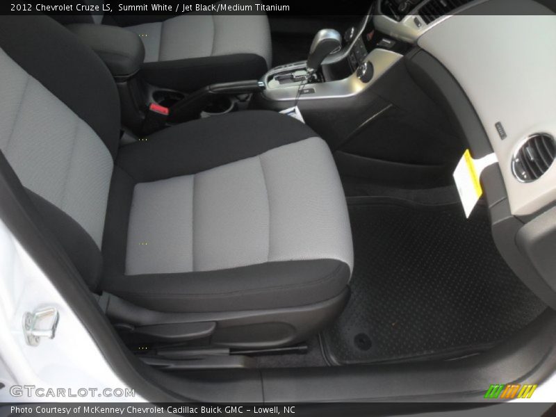 Summit White / Jet Black/Medium Titanium 2012 Chevrolet Cruze LS