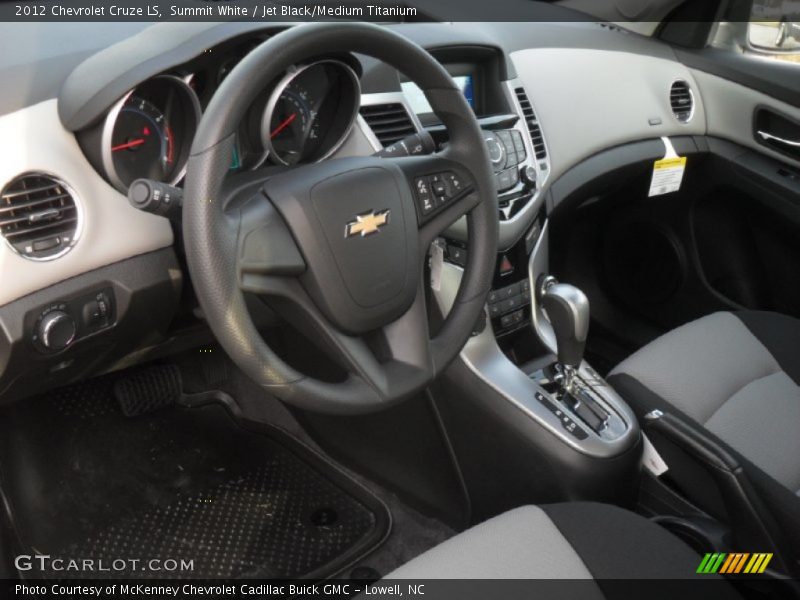 Summit White / Jet Black/Medium Titanium 2012 Chevrolet Cruze LS