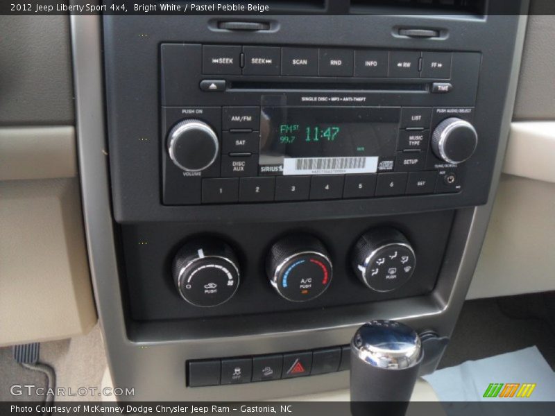 Bright White / Pastel Pebble Beige 2012 Jeep Liberty Sport 4x4