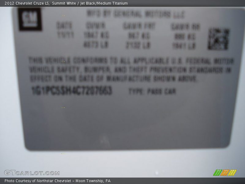 Summit White / Jet Black/Medium Titanium 2012 Chevrolet Cruze LS