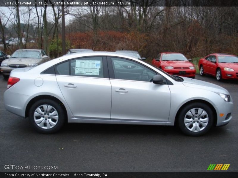 Silver Ice Metallic / Jet Black/Medium Titanium 2012 Chevrolet Cruze LS