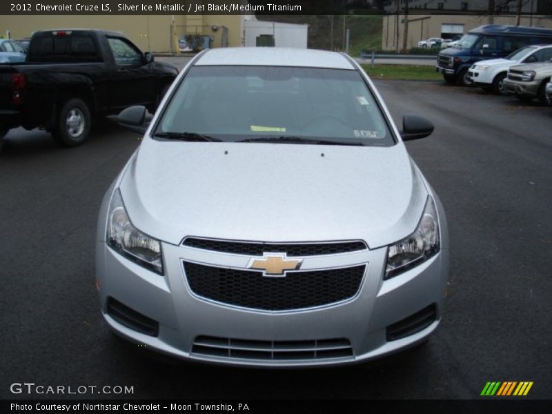 Silver Ice Metallic / Jet Black/Medium Titanium 2012 Chevrolet Cruze LS