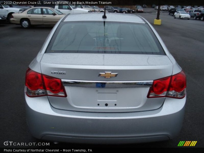 Silver Ice Metallic / Jet Black/Medium Titanium 2012 Chevrolet Cruze LS