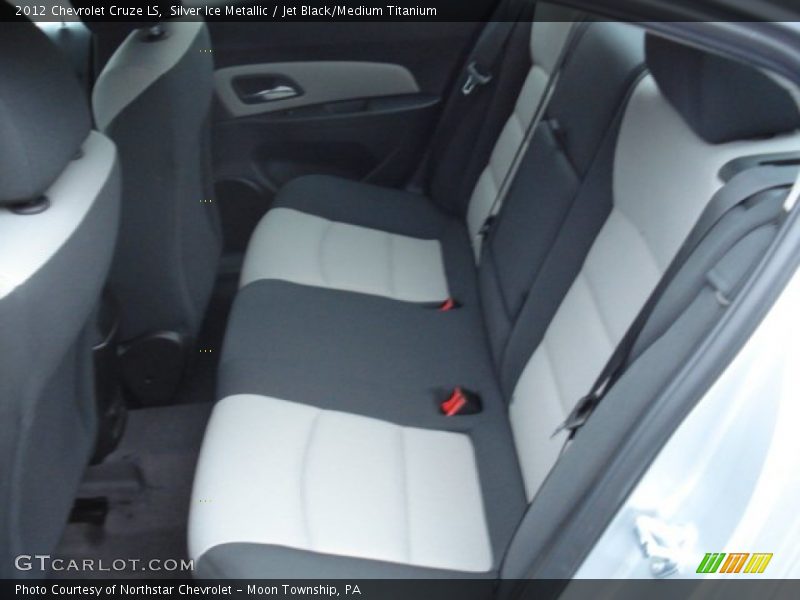 Silver Ice Metallic / Jet Black/Medium Titanium 2012 Chevrolet Cruze LS