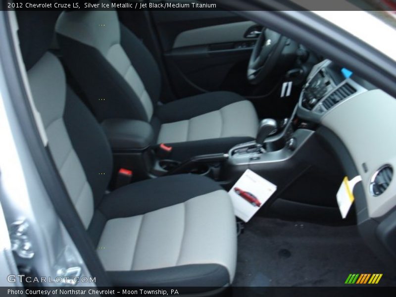 Silver Ice Metallic / Jet Black/Medium Titanium 2012 Chevrolet Cruze LS