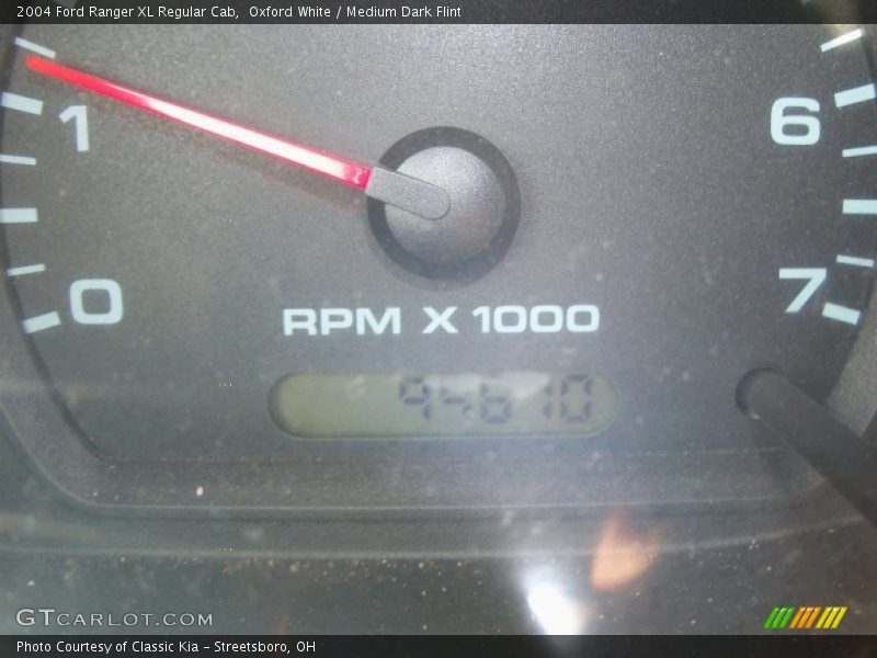 Oxford White / Medium Dark Flint 2004 Ford Ranger XL Regular Cab