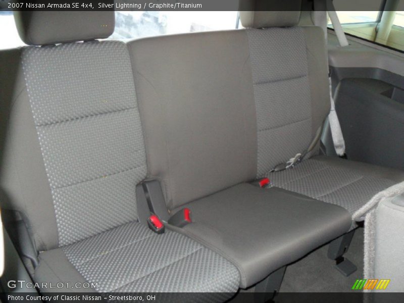 Silver Lightning / Graphite/Titanium 2007 Nissan Armada SE 4x4