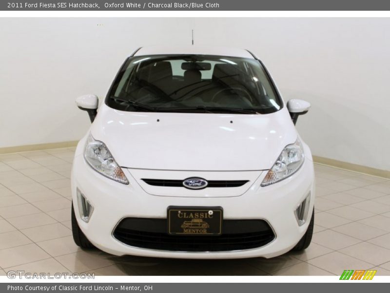 Oxford White / Charcoal Black/Blue Cloth 2011 Ford Fiesta SES Hatchback