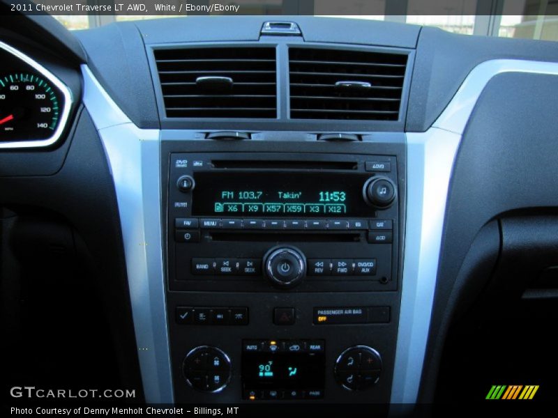 White / Ebony/Ebony 2011 Chevrolet Traverse LT AWD