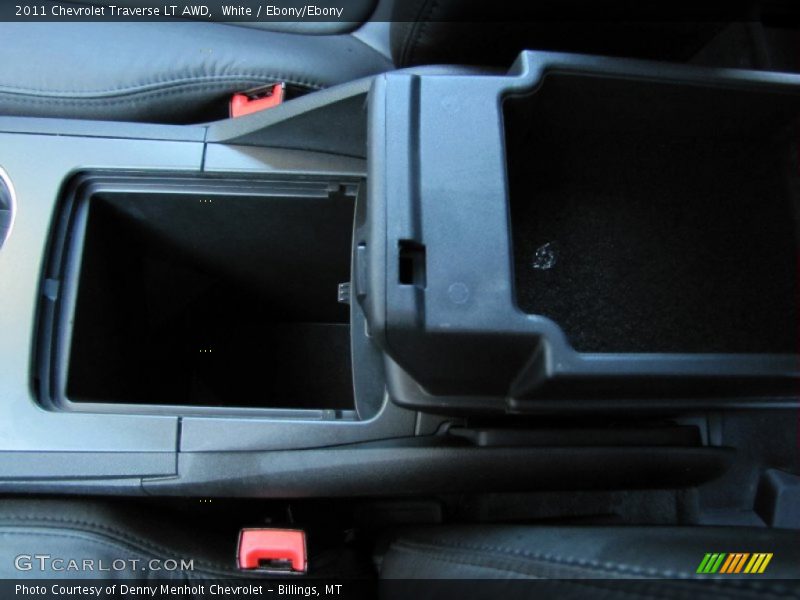 White / Ebony/Ebony 2011 Chevrolet Traverse LT AWD