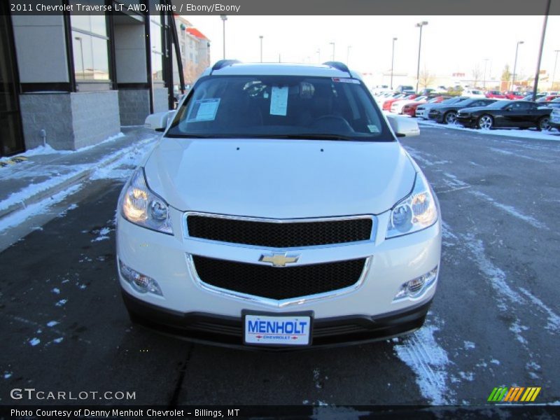 White / Ebony/Ebony 2011 Chevrolet Traverse LT AWD