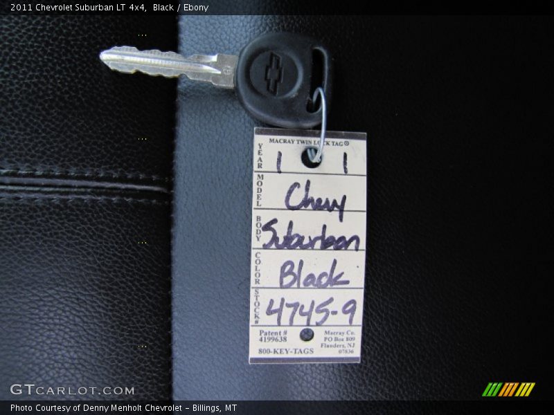 Black / Ebony 2011 Chevrolet Suburban LT 4x4