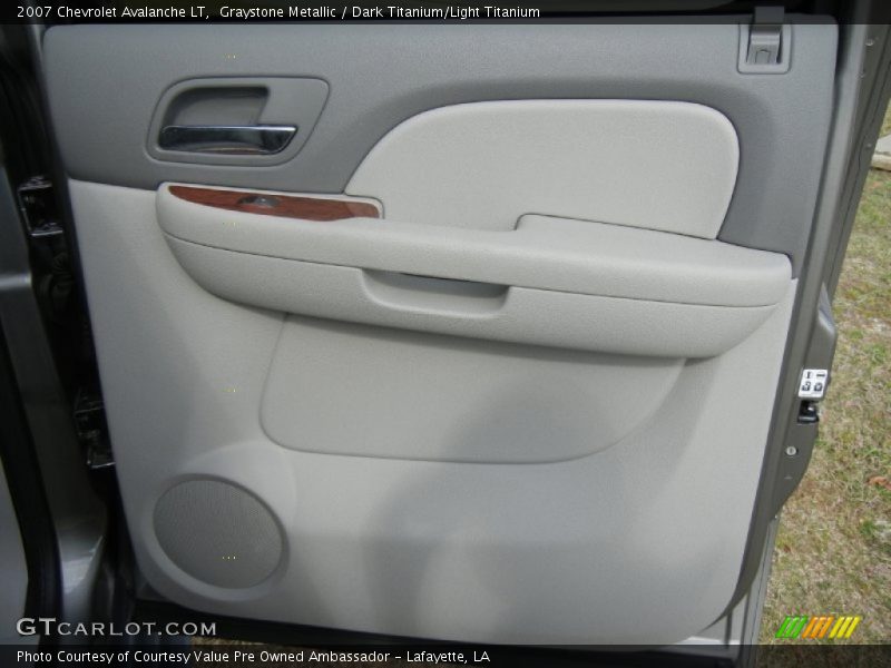 Graystone Metallic / Dark Titanium/Light Titanium 2007 Chevrolet Avalanche LT