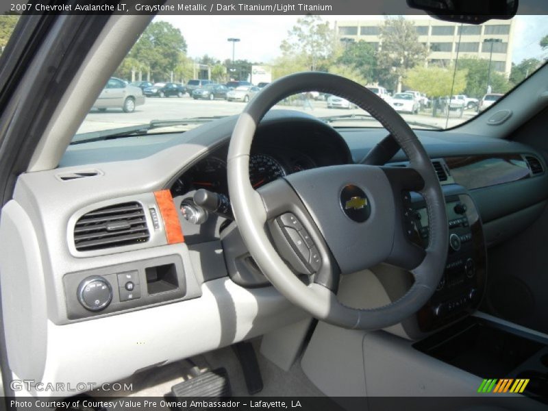 Graystone Metallic / Dark Titanium/Light Titanium 2007 Chevrolet Avalanche LT