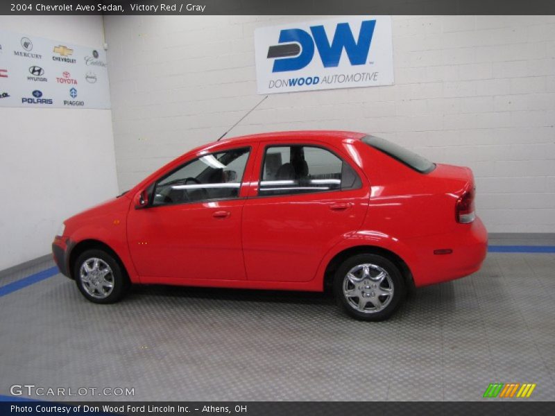 Victory Red / Gray 2004 Chevrolet Aveo Sedan