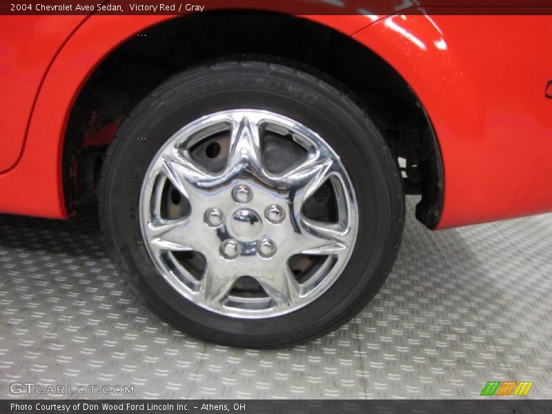 Victory Red / Gray 2004 Chevrolet Aveo Sedan