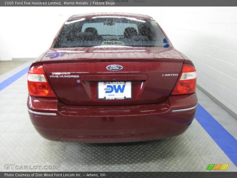 Merlot Metallic / Pebble Beige 2005 Ford Five Hundred Limited