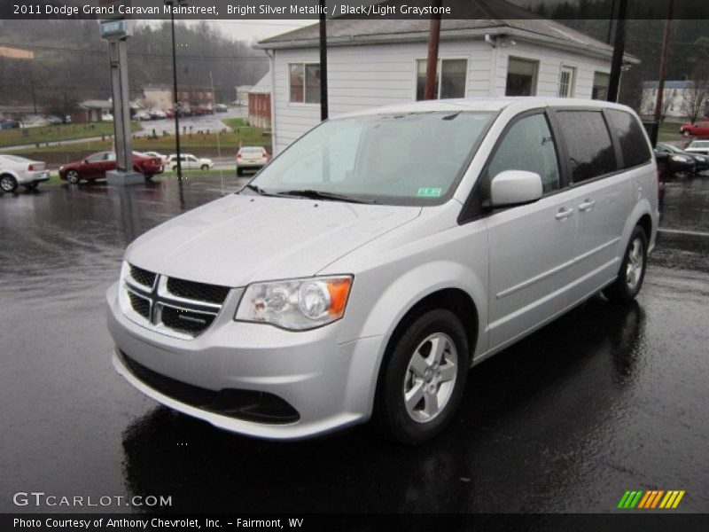 Bright Silver Metallic / Black/Light Graystone 2011 Dodge Grand Caravan Mainstreet