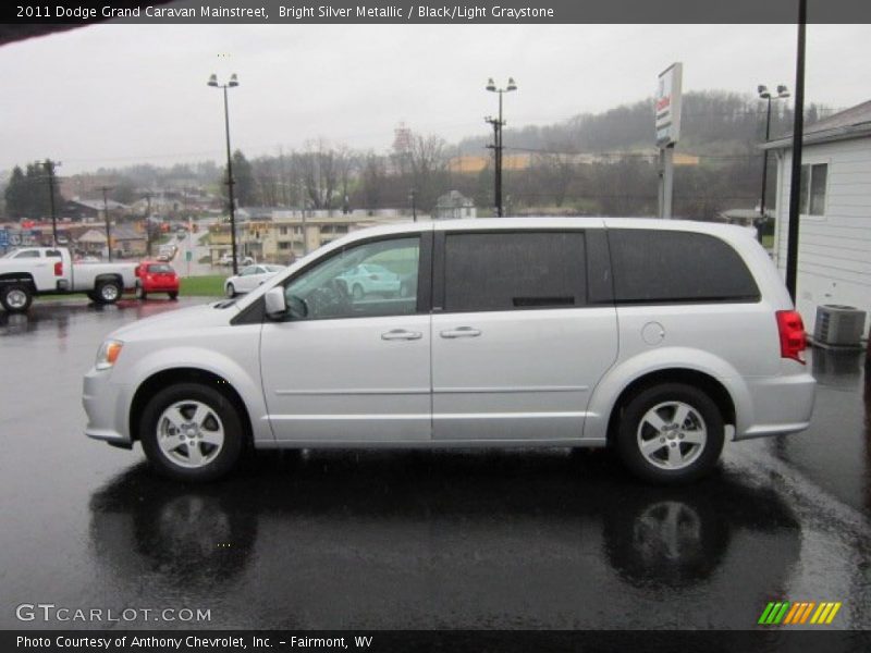 Bright Silver Metallic / Black/Light Graystone 2011 Dodge Grand Caravan Mainstreet