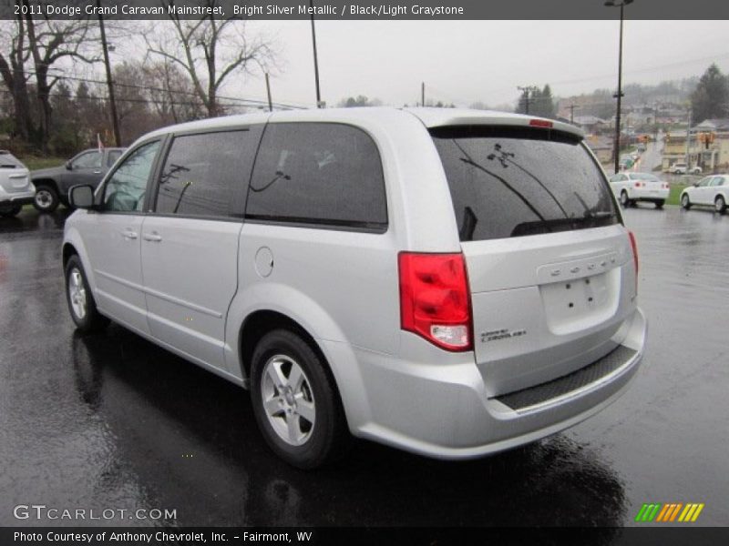 Bright Silver Metallic / Black/Light Graystone 2011 Dodge Grand Caravan Mainstreet
